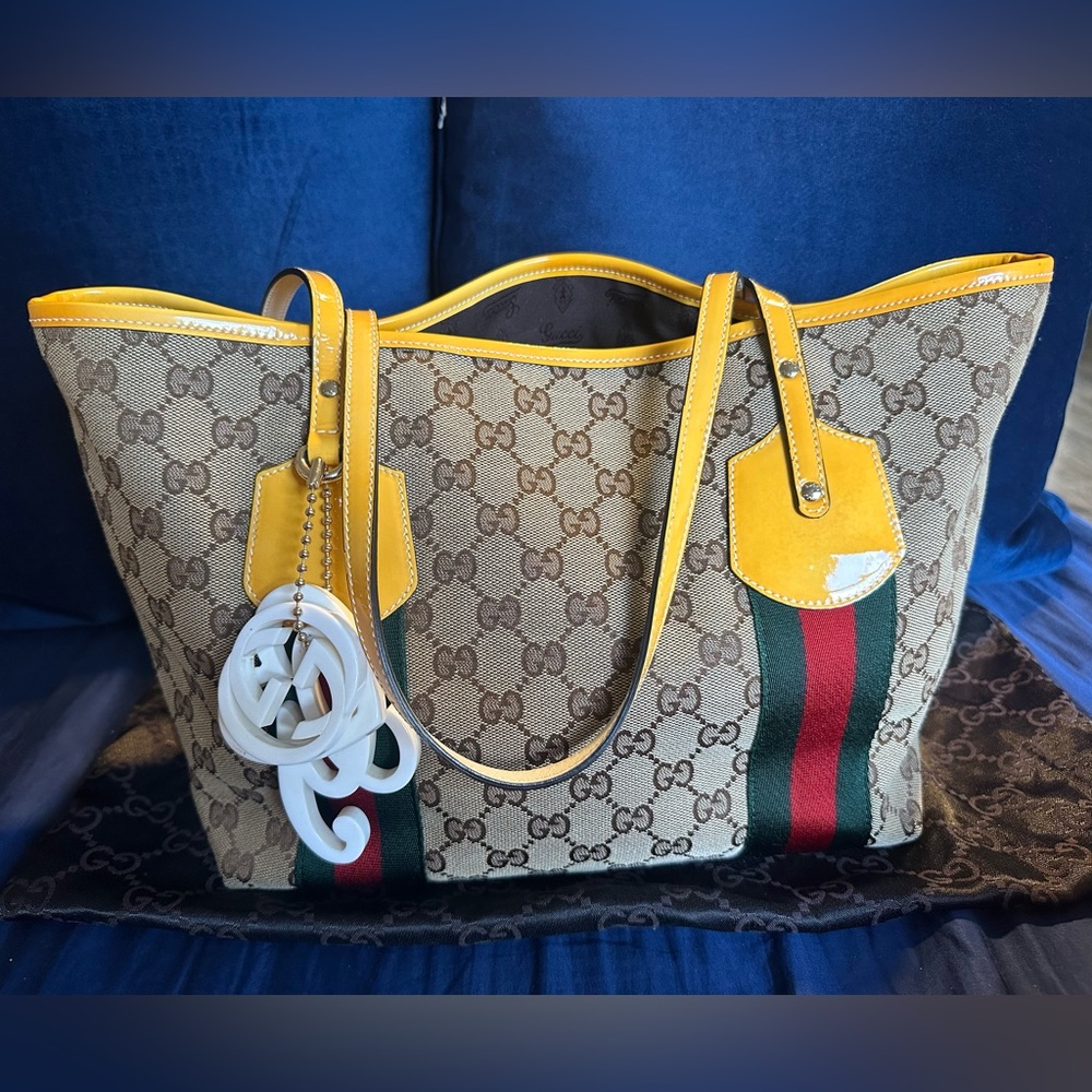 *SOLD* Gucci Monogram Tote - Like New